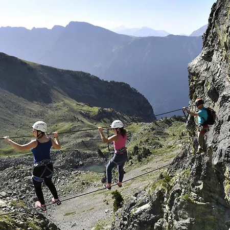 아파트 La Grive Famille & Montagne 6pers Montagne By Alpvision *